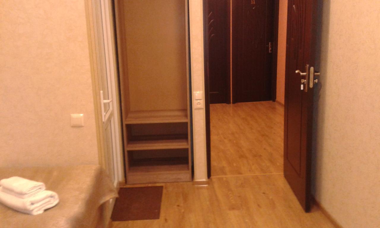 Guesthouse Gera Mestia Extérieur photo