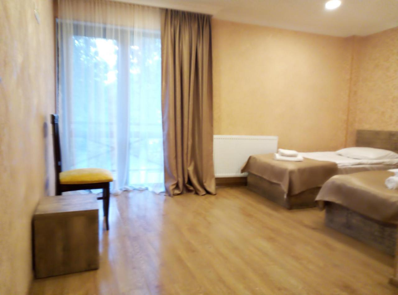 Guesthouse Gera Mestia Extérieur photo